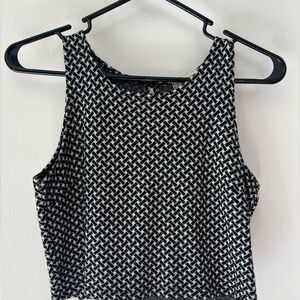 Black and White Patterned Crop Top and Skorts (Matching Set)